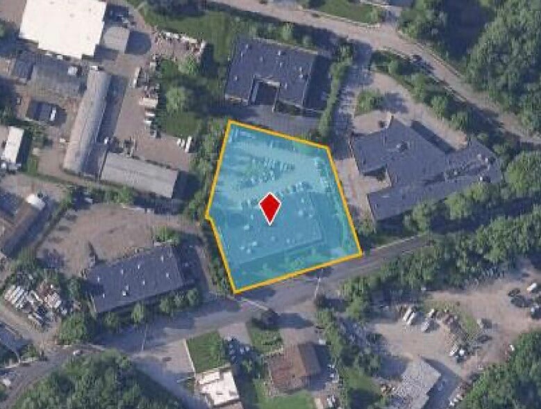 More Photos Of 91 Ruckman Rd, Closter Health Club For Lease