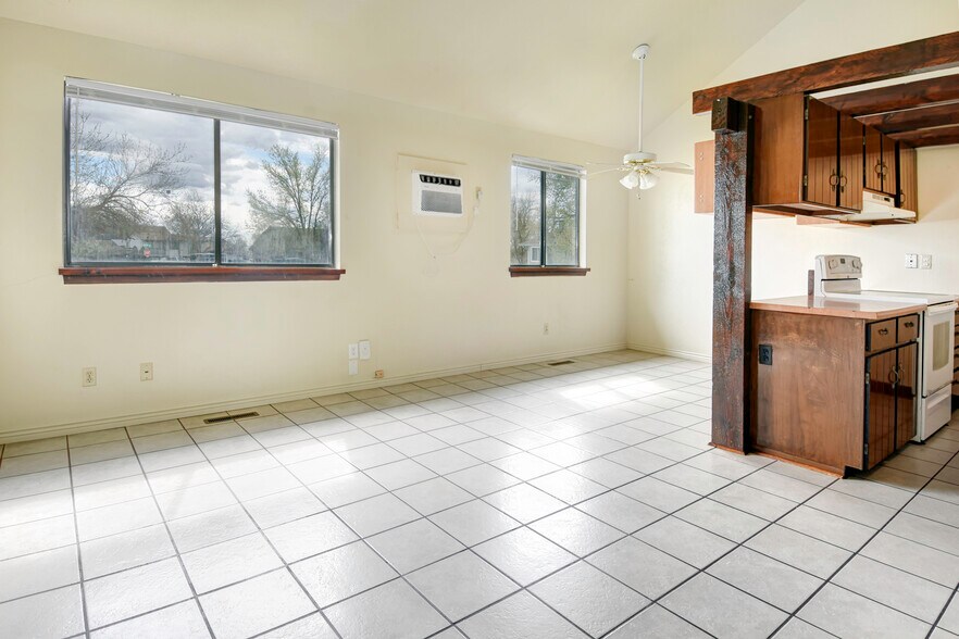 More Photos Of 1618 Donovan Pl, Longmont Multifamily For Sale