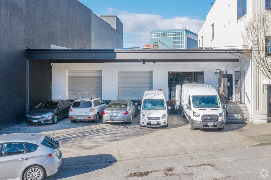 Primary Photo Of 381 Railway St, Vancouver Warehouse For Lease