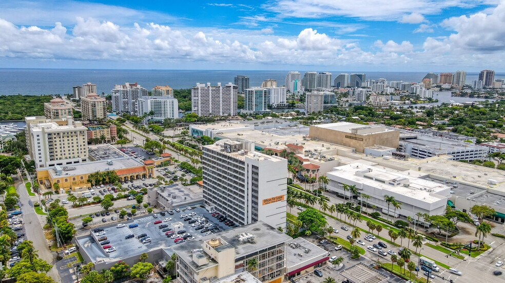 More Photos Of 2455 E Sunrise Blvd, Fort Lauderdale Loft Creative Space For Sale