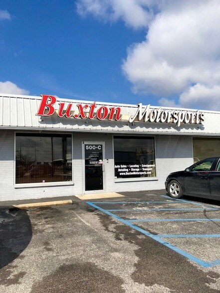 More Photos Of 500 N Congress Ave, Evansville Warehouse For Sale