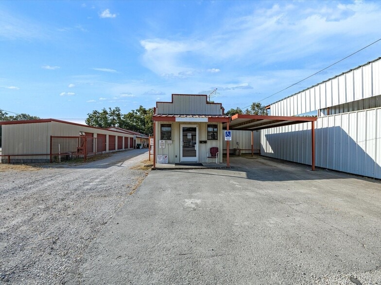 More Photos Of 300 S State Highway 101, Chico General Retail For Sale