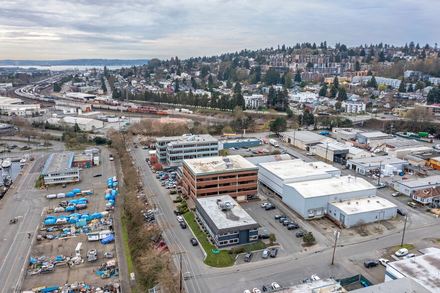 More Photos Of 2123 W Elmore St, Seattle Warehouse For Lease