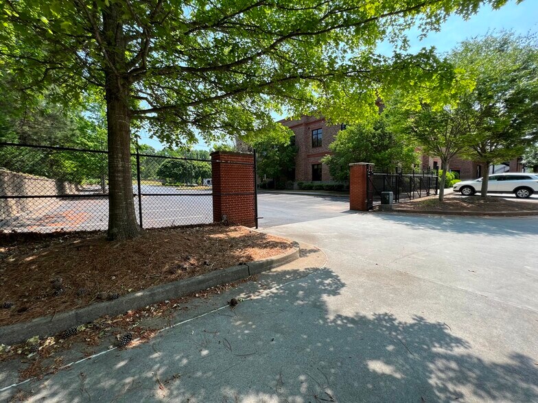 More Photos Of 3620 Swiftwater Park Dr, Suwanee Loft Creative Space For Sale