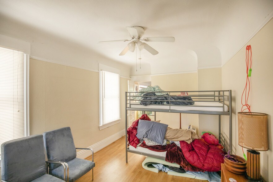 More Photos Of 620 14th St, Sacramento Apartments For Sale