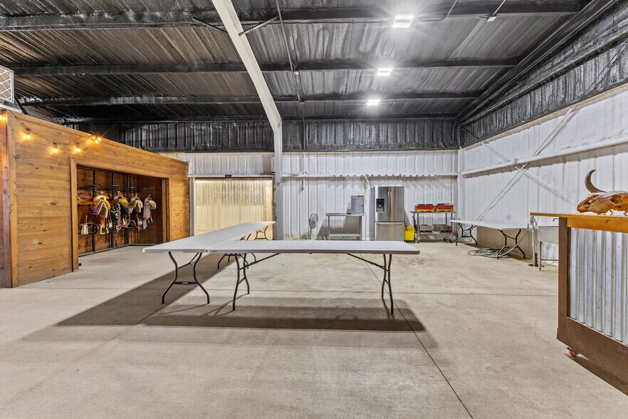 More Photos Of 20500 N 2810 Rd, Kingfisher Lodge Meeting Hall For Sale