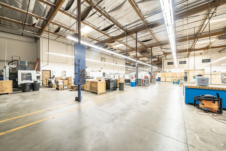 More Photos Of 231 W Blueridge Ave, Orange Manufacturing For Sale
