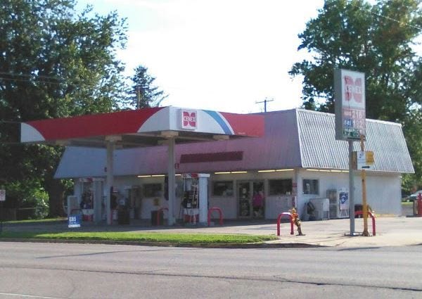 More Photos Of 123 S Washington St, Wyocena Convenience Store For Sale