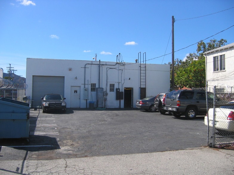 More Photos Of 912-914 S Victory Blvd, Burbank Storefront Retail Office For Lease