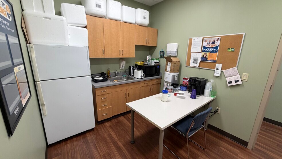 More Photos Of 4379 Easton Ave, Bethlehem Medical For Lease