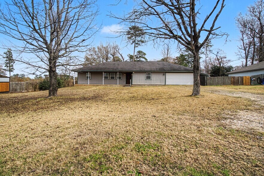 More Photos Of 9882 FM 149 Rd, Montgomery Flex For Sale
