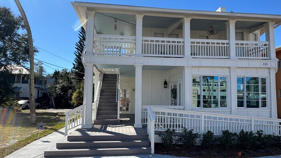 More Photos Of 114-118 Live Oak St st, New Smyrna Beach Apartments For Lease