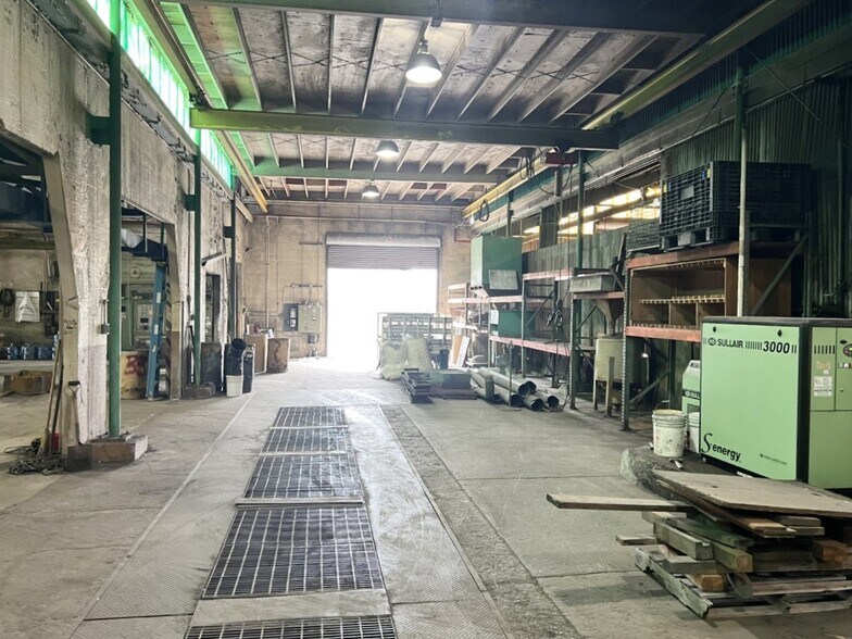 More Photos Of 1200 Chesley Ave, Richmond Warehouse For Sale