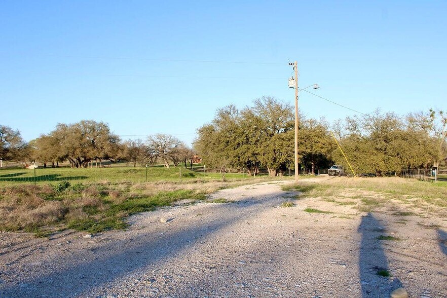 More Photos Of 119 Mikus Rd, Hudson Oaks Land For Lease