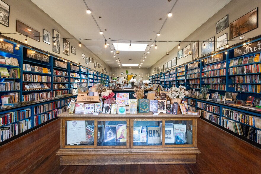 More Photos Of 315 E 2nd St, The Dalles General Retail For Sale