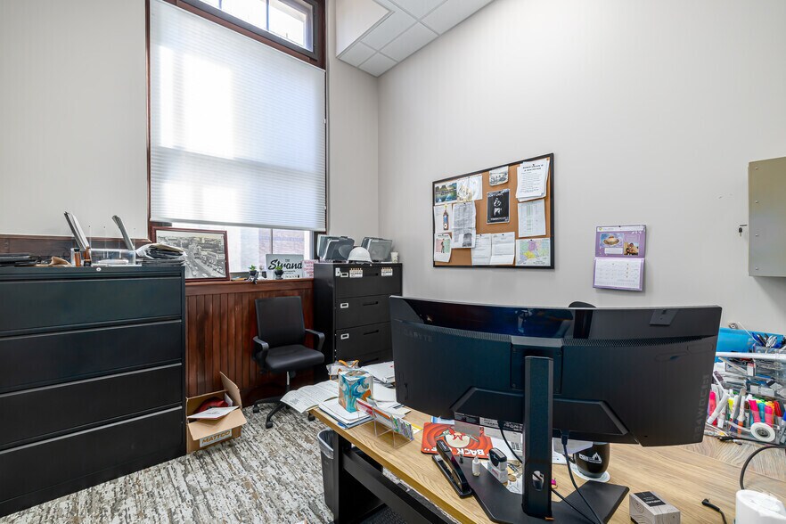 More Photos Of 114 W Main St, New Britain Unknown For Sale