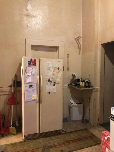 More Photos Of 415 Dewey St, Waycross Apartments For Sale