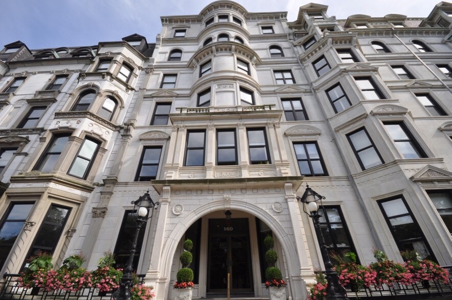Primary Photo Of 160 Commonwealth Ave, Boston Apartments For Lease