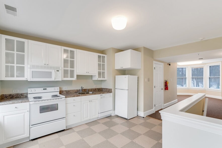 More Photos Of 524 Plymouth Rd, Gwynedd Valley Office Residential For Sale