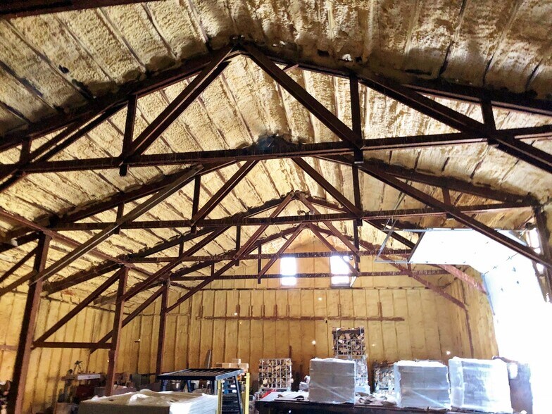 More Photos Of 11 Water St, New Paltz Freestanding For Sale