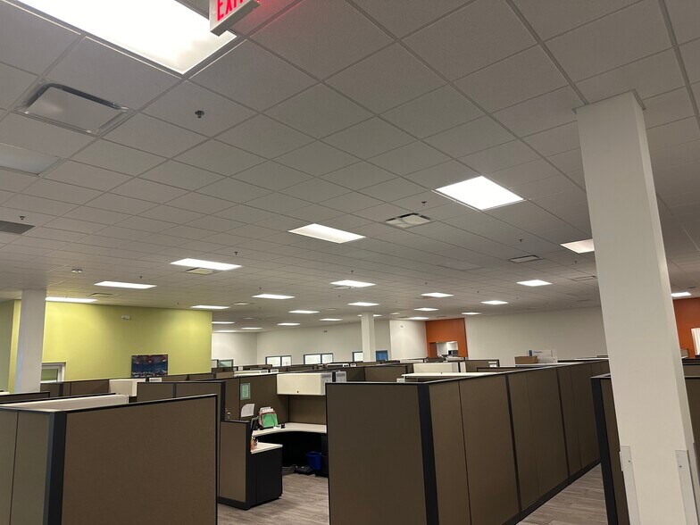 More Photos Of 807-819 E Hwy 60, Monett General Retail For Sale