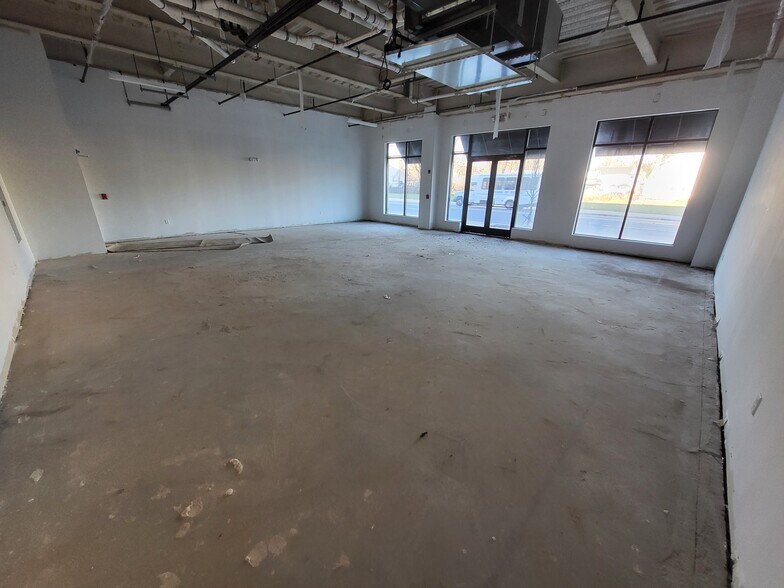 More Photos Of 1120 E St. Georges Ave, Linden Apartments For Lease