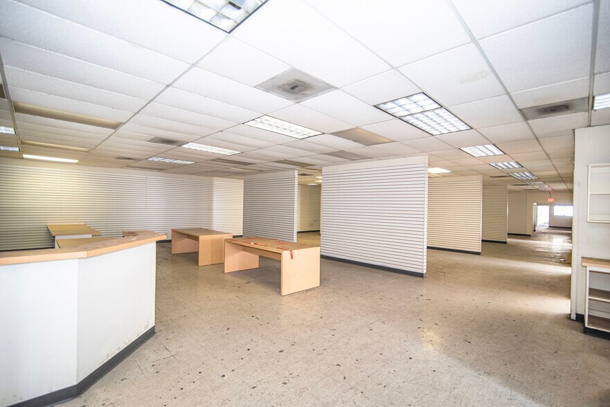 More Photos Of 1101-1111 S Hill St, Los Angeles Manufacturing For Sale