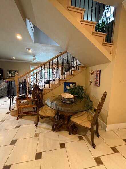 More Photos Of 6529 Asher Rd, Alvarado Specialty For Sale