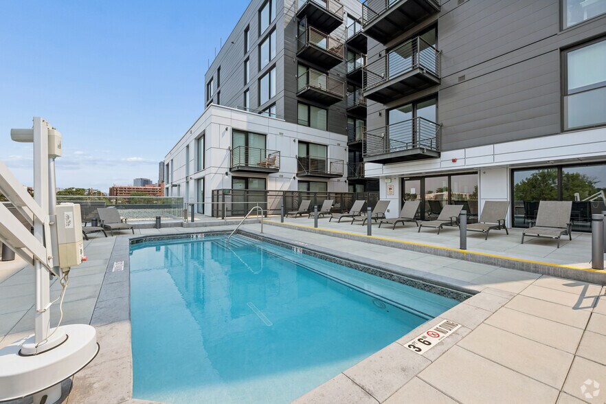 More Photos Of 1275 N Santa Fe Dr, Denver Apartments For Lease