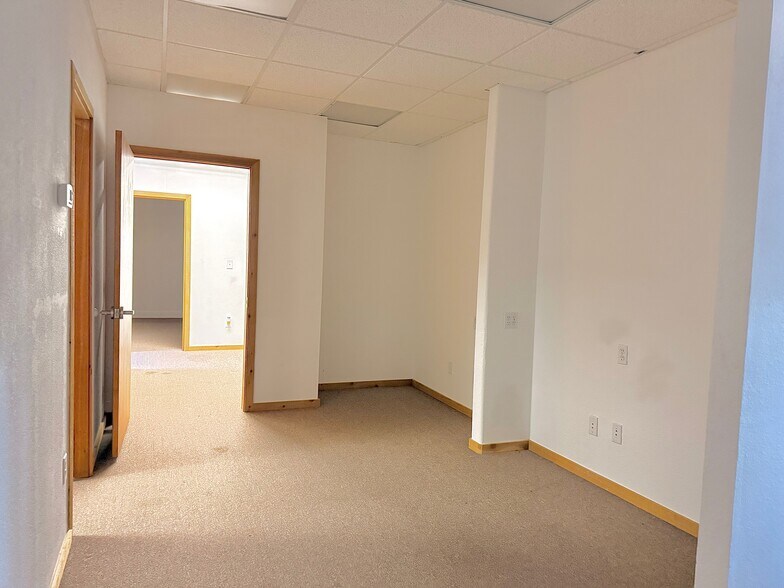 More Photos Of 2900 Mendocino Ave, Santa Rosa Office For Sale
