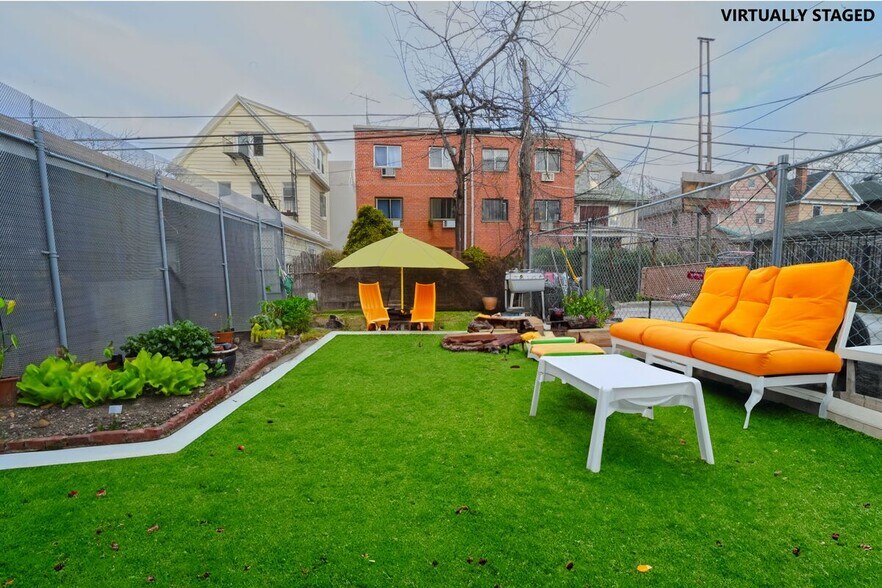 More Photos Of 4043 69th St, Woodside Apartments For Sale