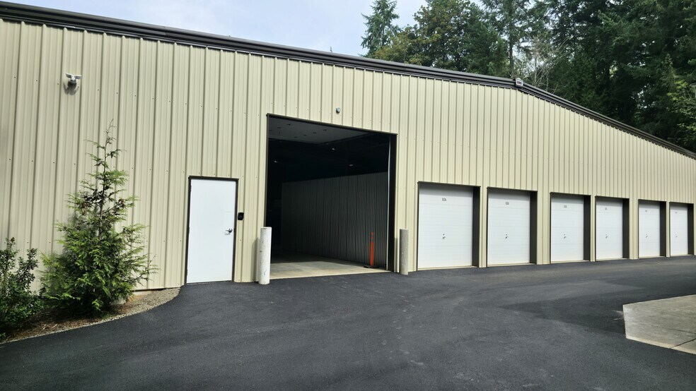 More Photos Of 6455 Fletcher Bay, Bainbridge Island Self Storage For Sale