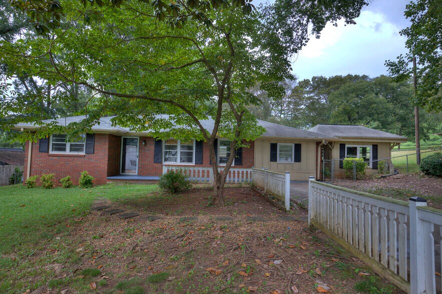 More Photos Of ,  Unknown For Sale