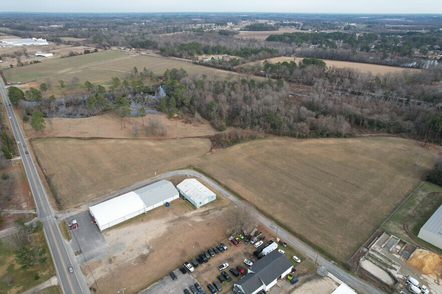 More Photos Of US 301 @ Candy Kitchen, Dunn Land For Sale