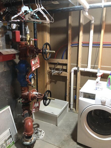 More Photos Of 299 Prairie Dr, Stanley Office For Sale