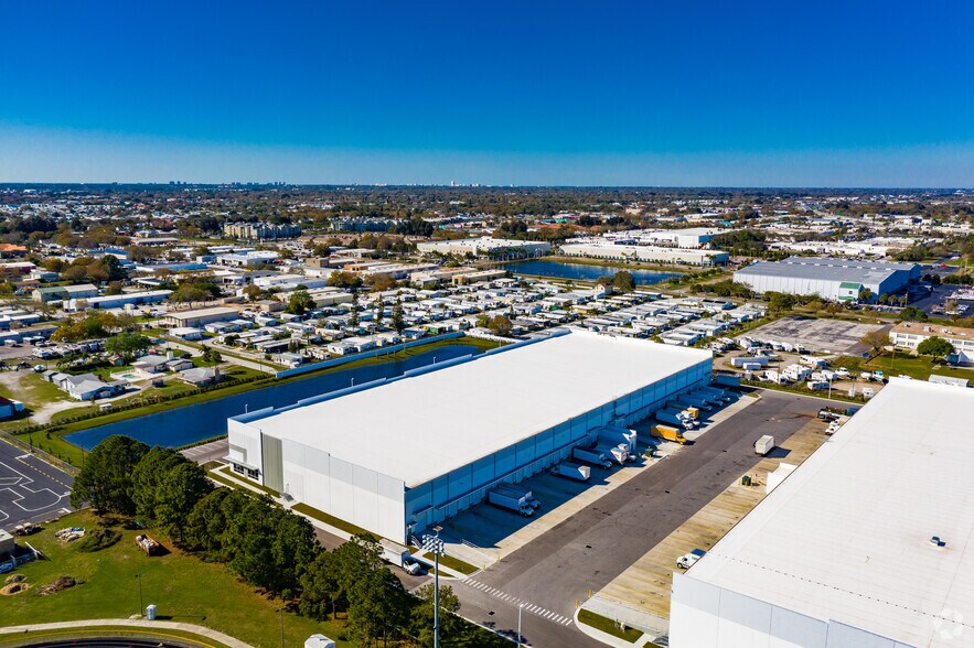 More Photos Of 12310 62nd St N, Largo Distribution For Lease