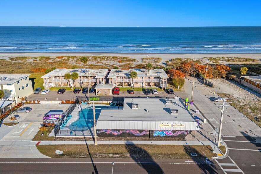 More Photos Of 101 N Atlantic Ave, Cocoa Beach General Retail For Sale