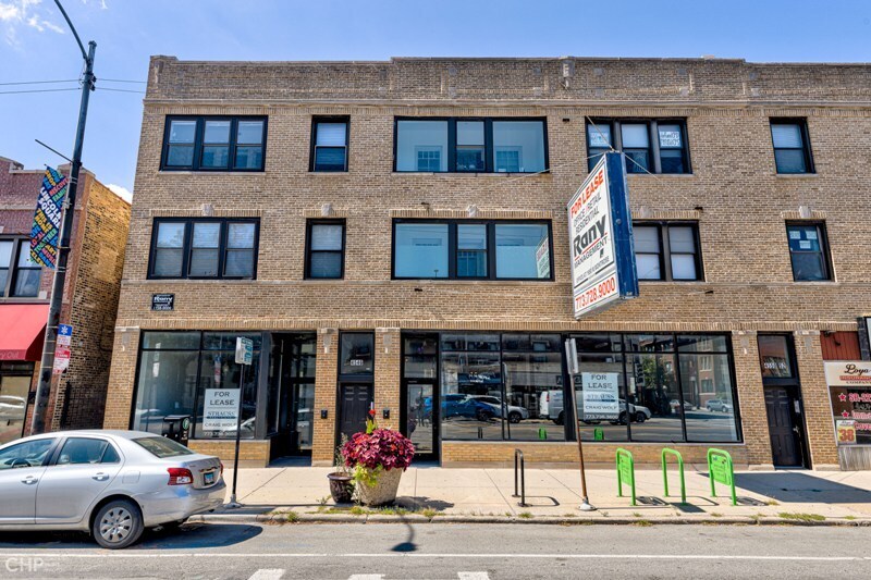 More Photos Of 4546-4552 N Western Ave, Chicago Storefront Retail Office For Lease