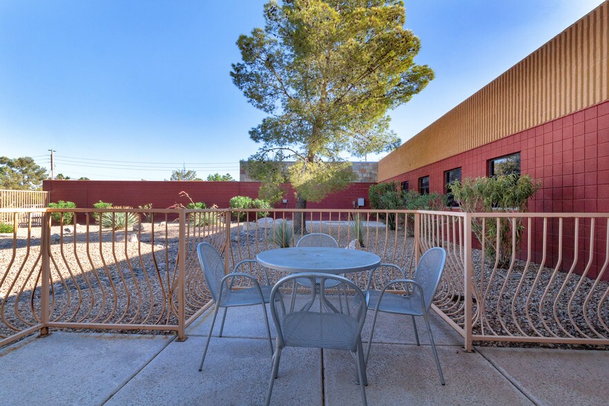 More Photos Of 2400 N Tenaya Way, Las Vegas Office For Lease