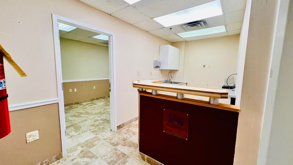 More Photos Of 561 Cranbury Rd, East Brunswick Medical For Sale
