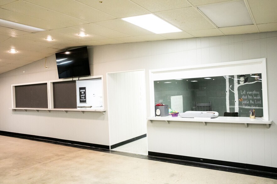 More Photos Of 1100 Farm to Market 390 W Hwy, Brenham Religious Facility For Sale