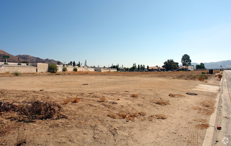 More Photos Of Diamond Dr @ Campbell, Lake Elsinore Land For Sale