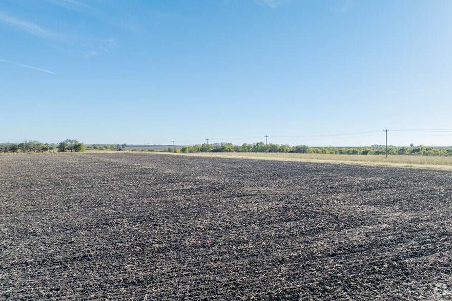 More Photos Of TBD Hill County Road 3112, Abbott Land For Sale