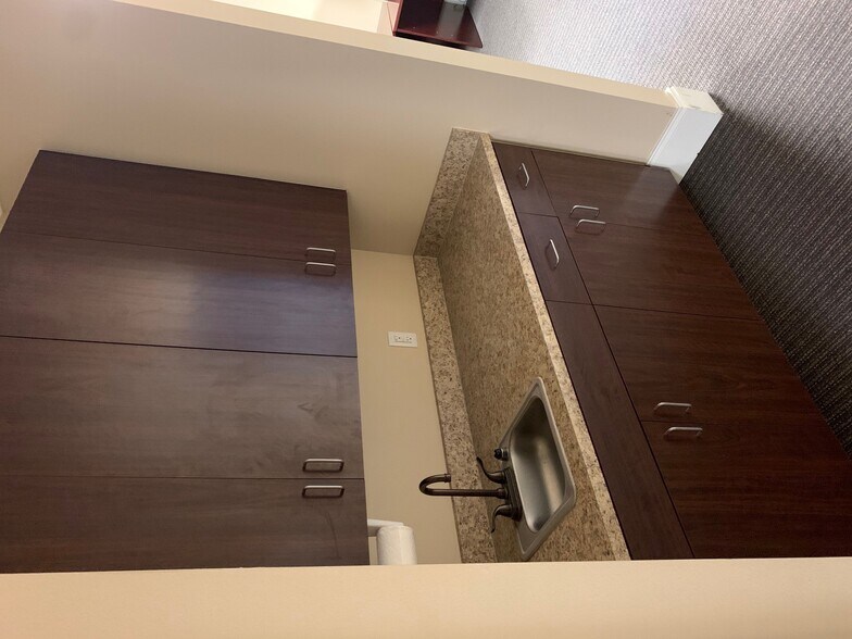 More Photos Of 6267 Old Water Oak Rd, Tallahassee Unknown For Lease