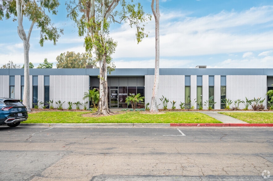 More Photos Of 7201-7291 Garden Grove Blvd, Garden Grove Unknown For Lease