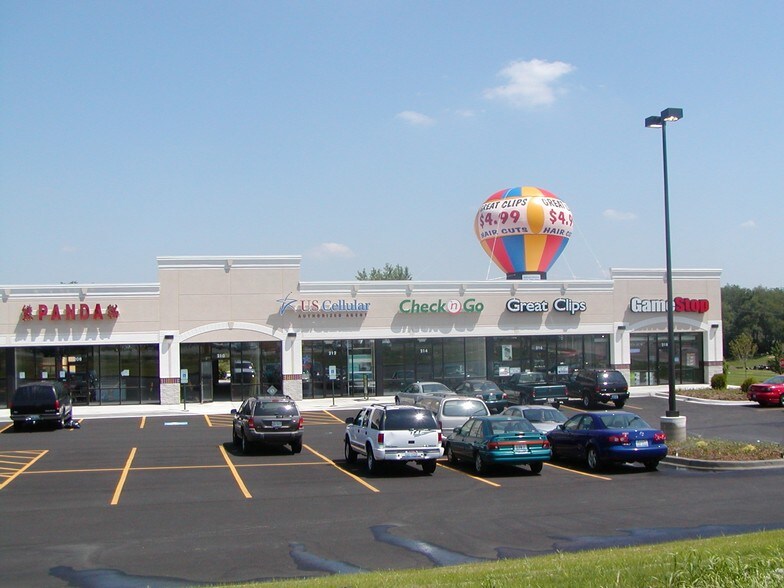Primary Photo Of 160-218 Keul Rd, Dixon General Retail For Lease