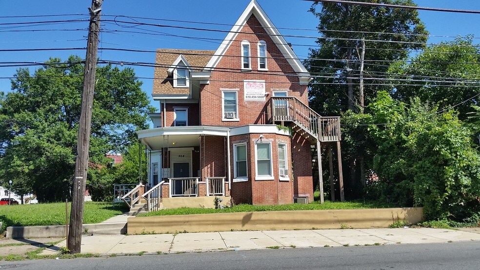 More Photos Of 304 E 9th St, Chester Apartments For Sale