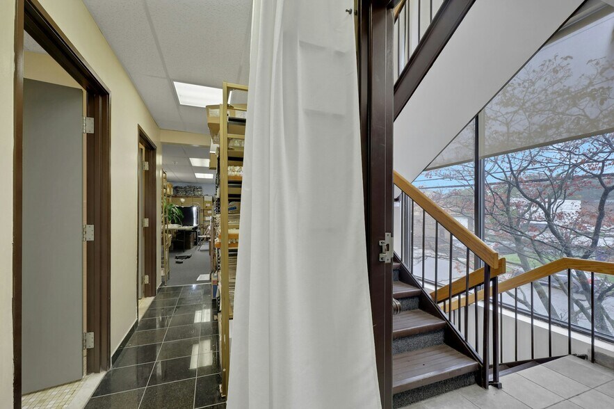 More Photos Of 117 Central Ave, Hackensack Office Residential For Lease