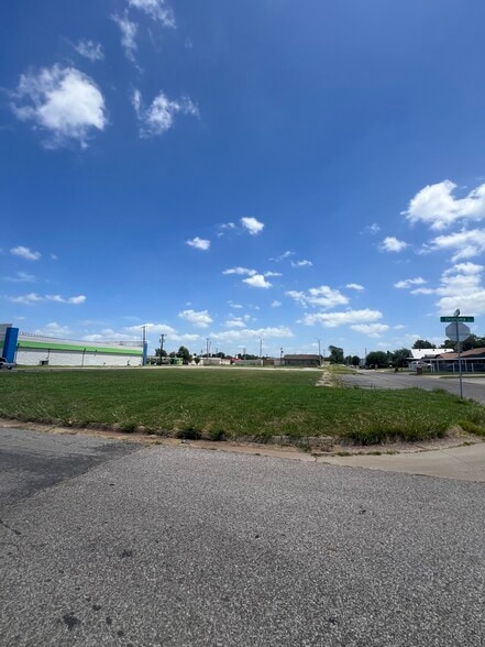 More Photos Of 105 45th st, Oklahoma City Land For Sale