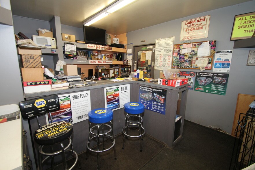 More Photos Of 2140 Conway Wallrose Rd, Freedom Auto Repair For Sale